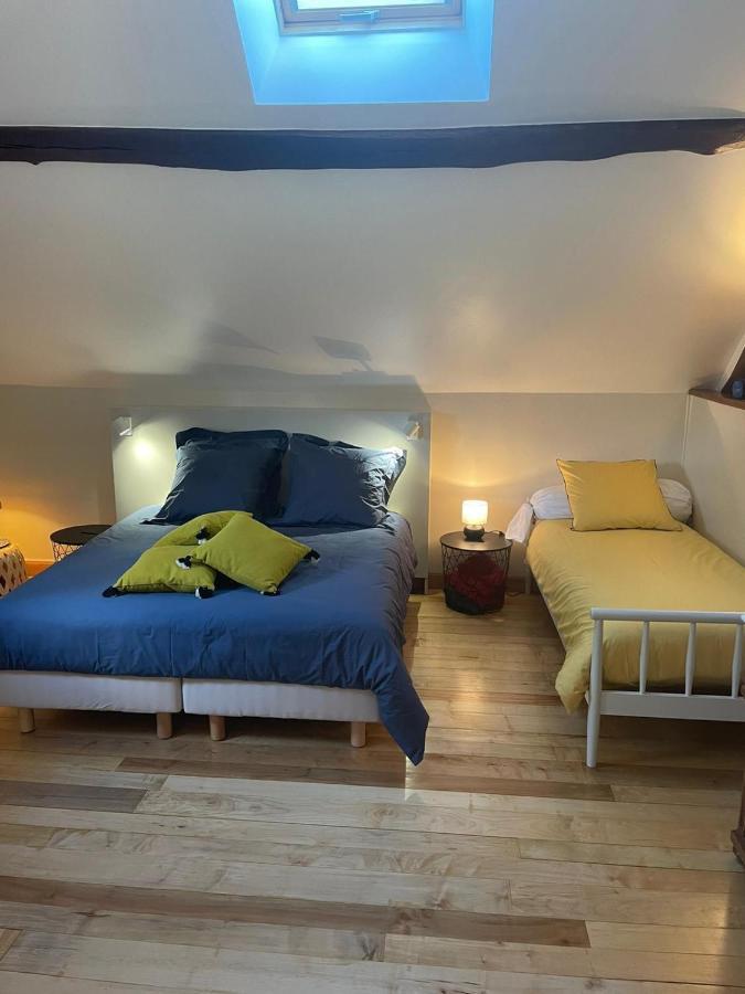 Le Logis Du Regisseur Bed and Breakfast Charny-Oree-de-Puisaye Eksteriør billede